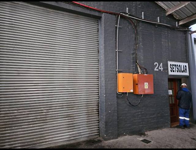 INDUSTRIAL PROPERTY TO RENT IN EPPING